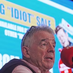 Ryanair Chief Offers to Install Starlink if Elon Musk Covers €250 Million Fuel Bill