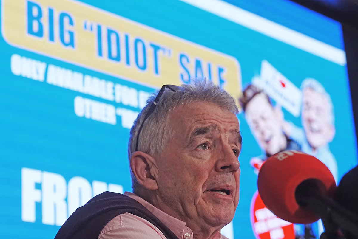 Ryanair Chief Offers to Install Starlink if Elon Musk Covers €250 Million Fuel Bill